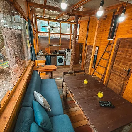 борче Camping *