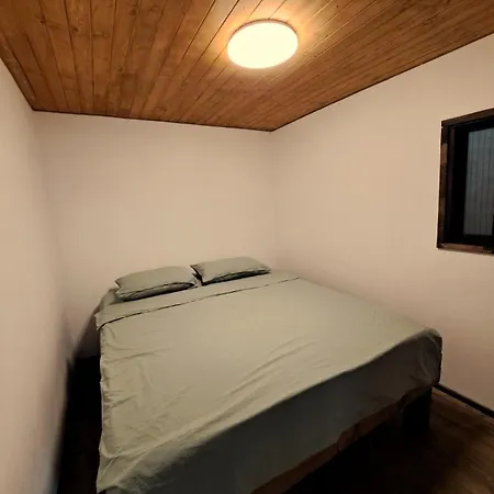 Campsite борче *